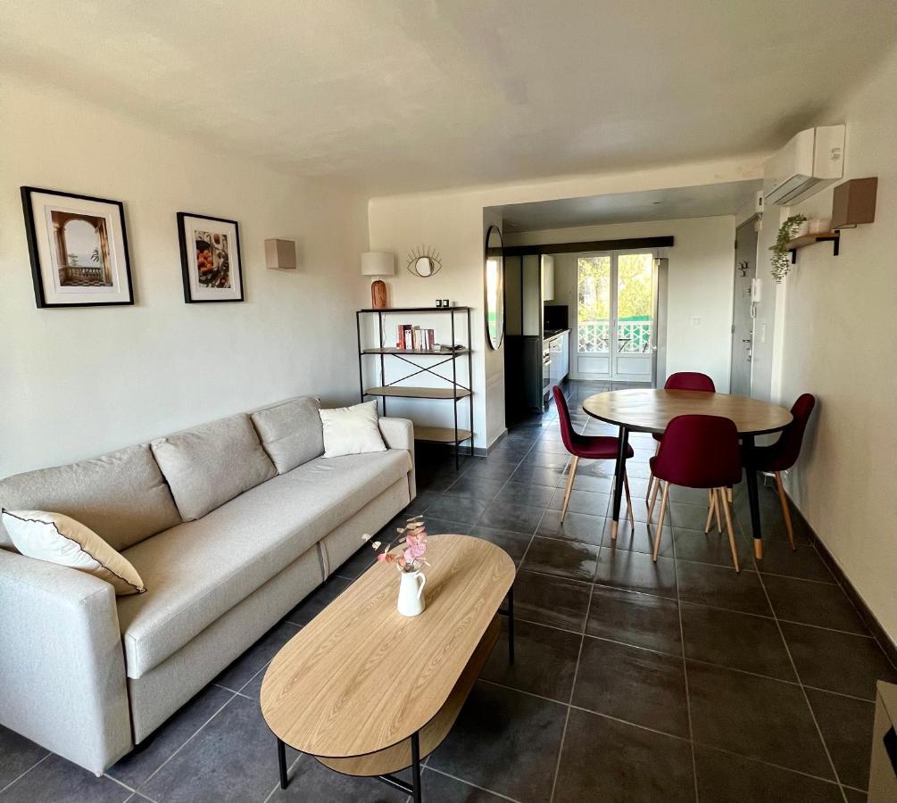 Joli T2 Proche Plage Et Parking Prive Bandol Kültér fotó